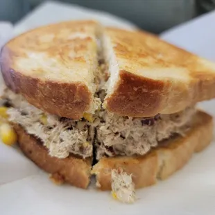 Tuna Sandwich