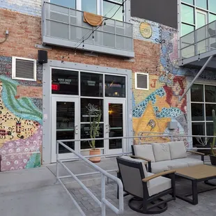 Sonora Moonshine (exterior)