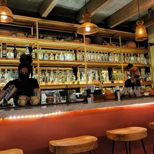 Bar