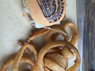 Ty's Hamburgers and Chili