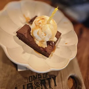 food, dessert