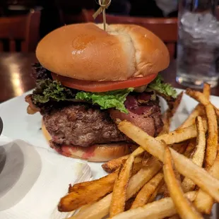 8oz Sonya&apos;s Burger