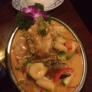 Lobster Seafood Panang