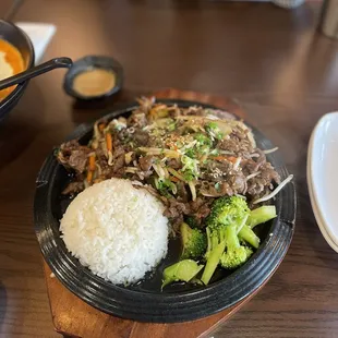 Bap &amp; Bulgogi stone plate