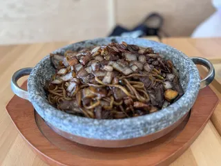 Starbelly Asian Kitchen