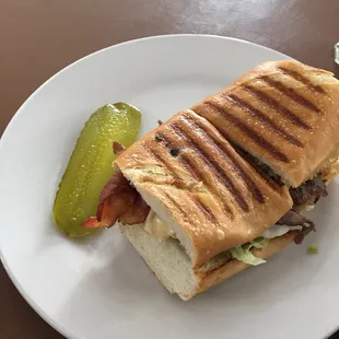 Roast beef club hoagie