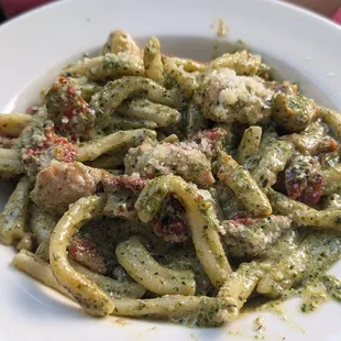 Caserecci al Pesto.