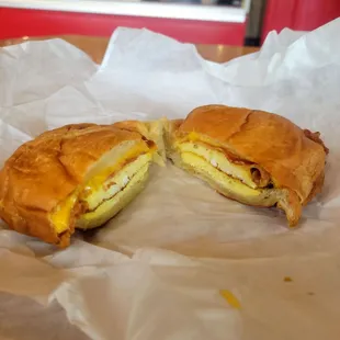 Bacon, egg, and cheese croissant
