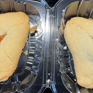 Hamantaschen (Apricot, Poppy Seed)