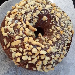Chocolate Peanut Cake donut is tasty.