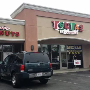 Welcome to Sophie's Donuts. It's on the left.