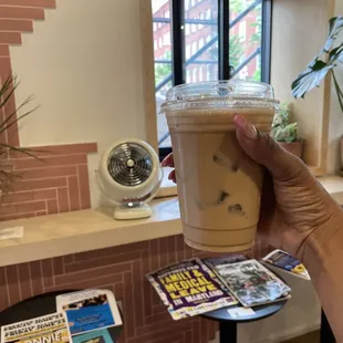 Almond latte