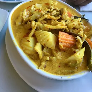 15. Kahrie Ta Lhoeng (Khmer Curry)