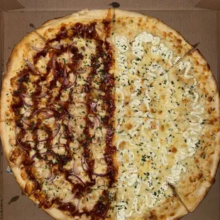 1/2 bbq chicken, 1/2 white pizza