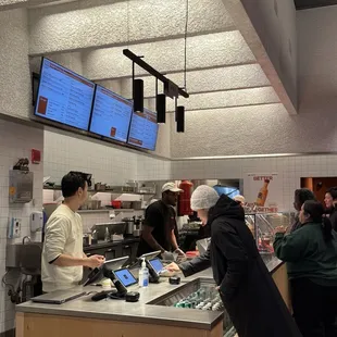 sushi and sashimi, interior