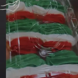 Italian flag cupcakes