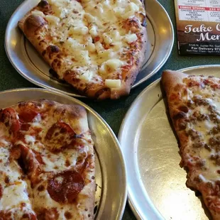 Slice pepperoni, slice hamburger, slice pinapple