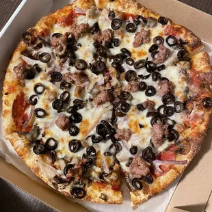 Super Deluxe Pizza (10&quot; Small)