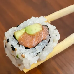 Salmon Avocado Roll