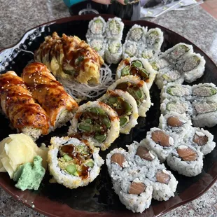 California Roll Philadelphia Roll Asparagus Roll Baked Salmon Roll Volcano Roll