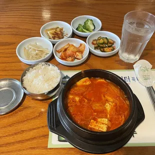 Kimchi Jjigae