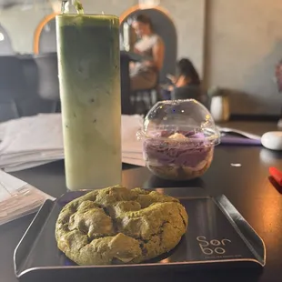 matcha macadamia cookie, matcha latte, ube crumble