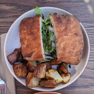 Eggplant paneer sandwich with potatoes