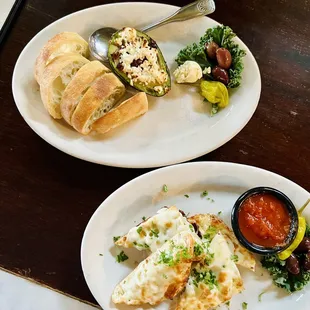 Baked Avocado and Italian Cheese Bread