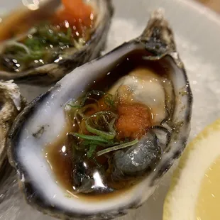 3 oysters from washington (with ponzu sauce)