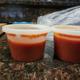 Marinara *not even close to filling the pint I paid for. 1 came with calizone other $8.25
