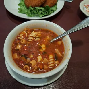 Minestrone soup - bland
