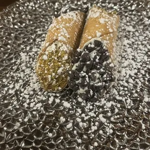 Cannolis
