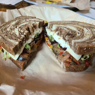 Roasted veggie rye