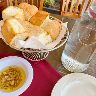 Complimentary bread (very good!)