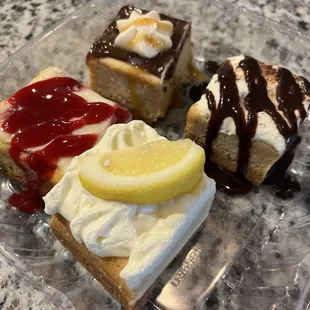 Homemade cheese cake sampler (take out)