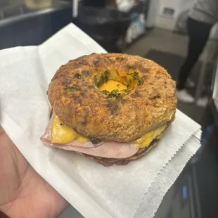 Ham sandwich on a jalapeño bagel