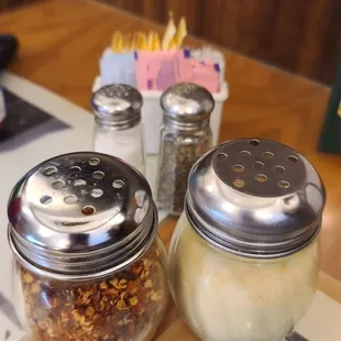 Condiments  06-03-2023