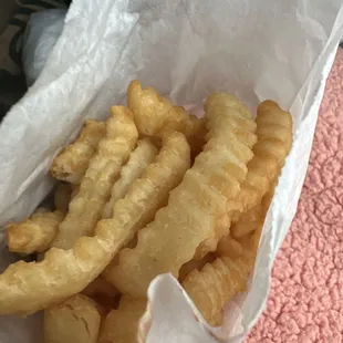 French Fries - lacked salt and not crispy