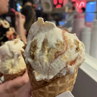 (Seasonal) Guava Cheese Crisp Pint