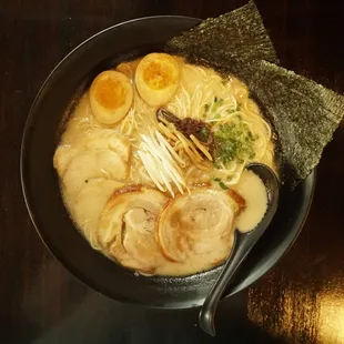 Delux Ramen