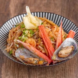 Seafood Pan Fried Udon