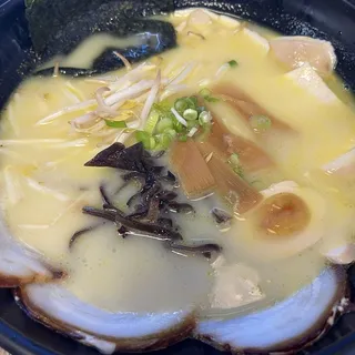 Deluxe Ramen