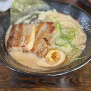 Creamy Tonkostu Ramen
