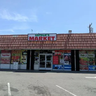 This store is amazing! Been here a few times during their renovations and I&apos;m so impressed with the progress. Sotelo&apos;s market is amazing!