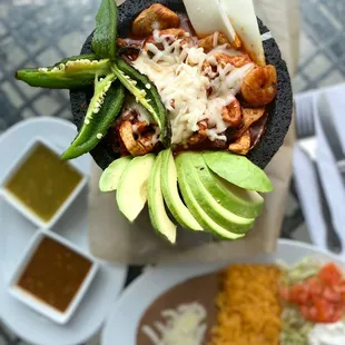 MOLCAJETE LUNCH