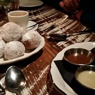 Sotto Ricotta Donuts