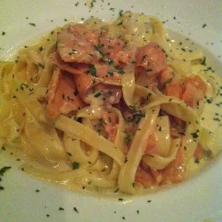 Fettuccine with Smoked Salmon