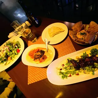 Crispy Short Rib Hummus