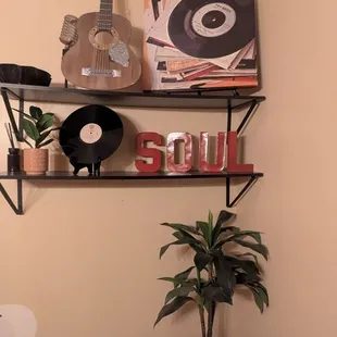 sushi and sashimi, interior