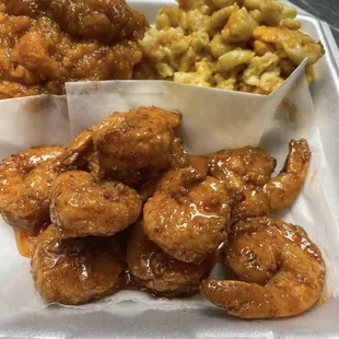 Fried shrimp with yams &amp; mac n cheese